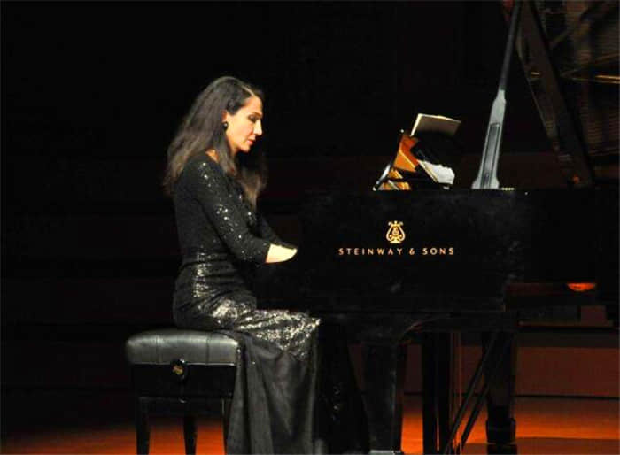 鋼琴藝考彈錯(cuò)怎么辦?能得多少分?如何預(yù)防?