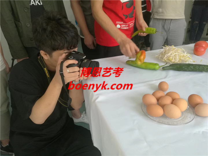 高三學(xué)攝影來得及嗎?晚不晚?要花多少錢?